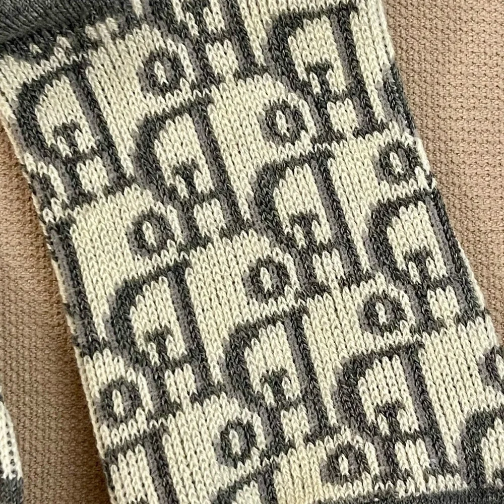 Gray Patterned Socks